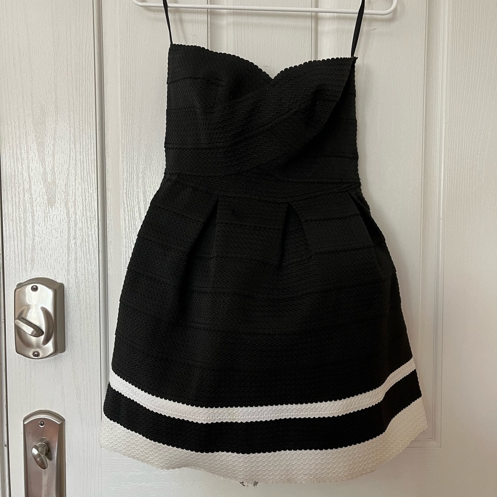Strapless bubble dress